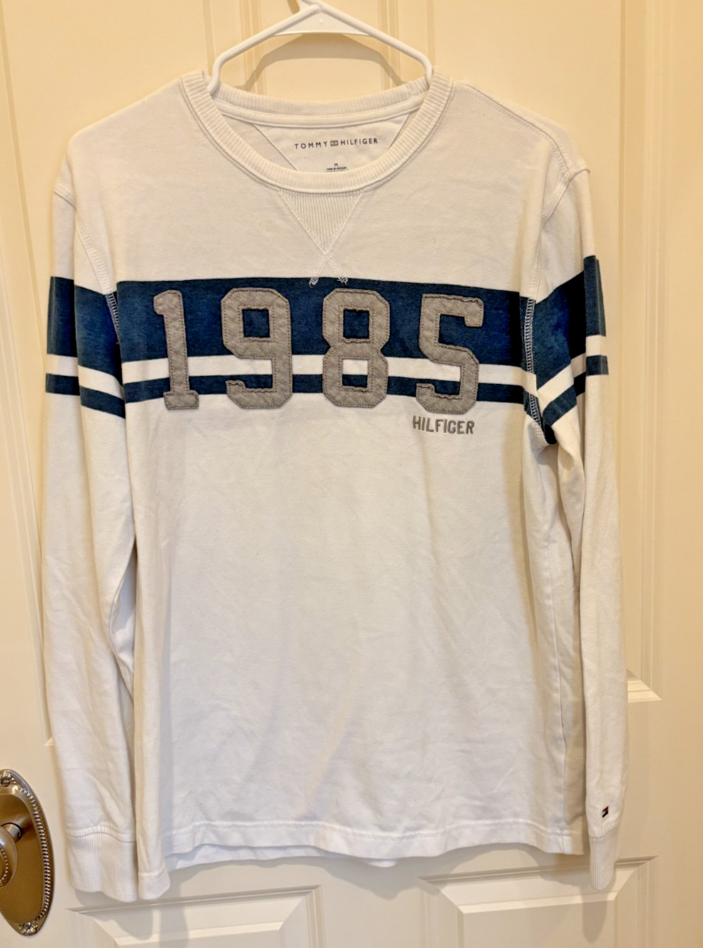 Tommy Hilfiger Sweatshirt Mens Medium Crewneck Pullover Est 1985 Pullover